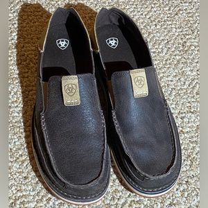 Ariat Men’s Leather Cruiser Shoe. Size 10.5. Color Brown